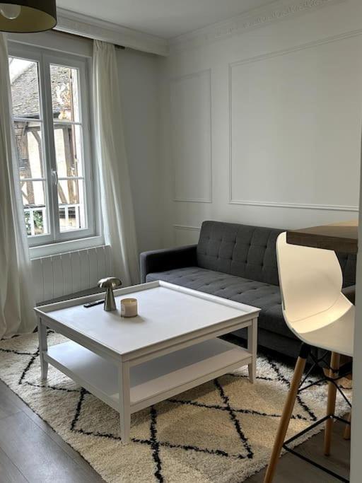 Le Petit Paris Compiegne Appartement Buitenkant foto