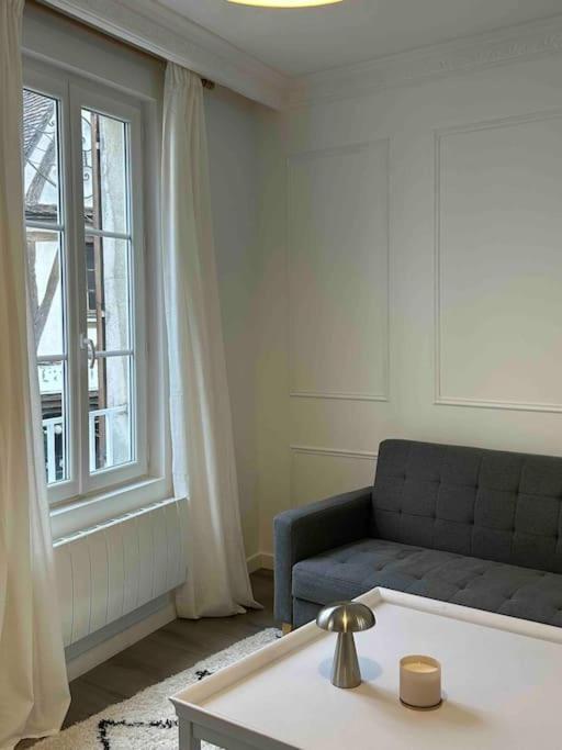 Le Petit Paris Compiegne Appartement Buitenkant foto